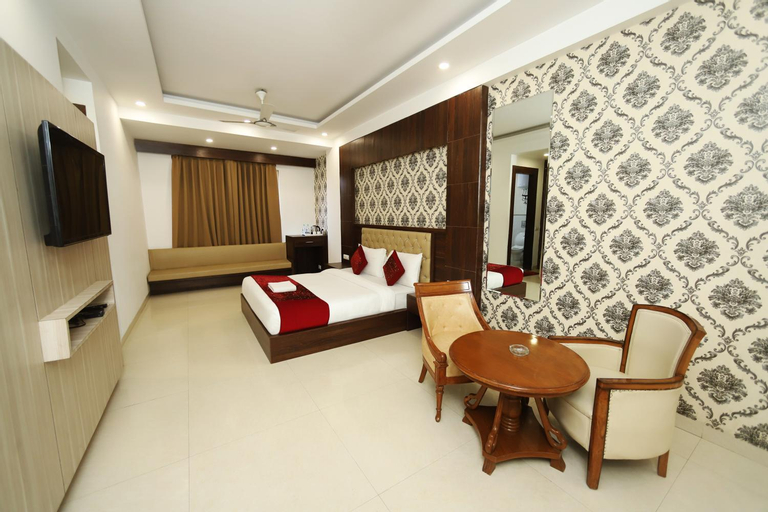 Bedroom 6