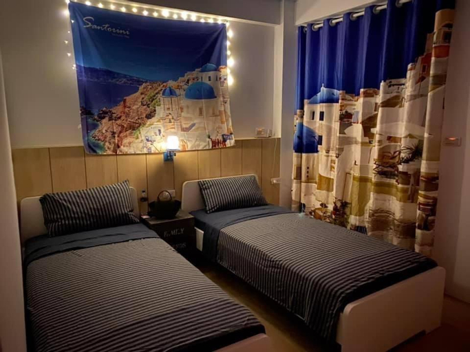 Bedroom 2, Blue House, Kinmen