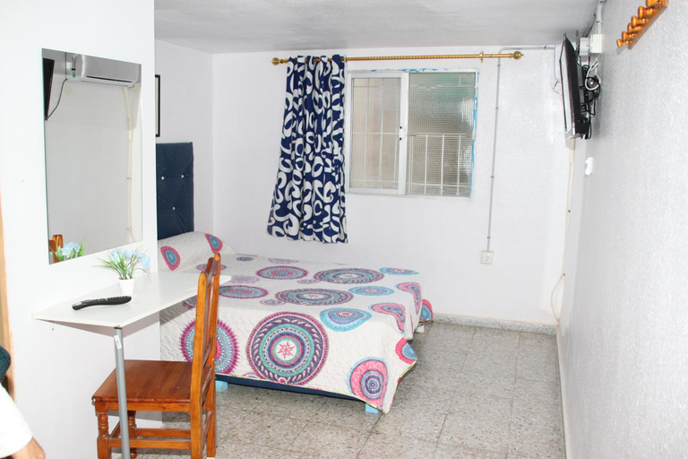 Others 4, Pension La Lambra Azul, Alicante