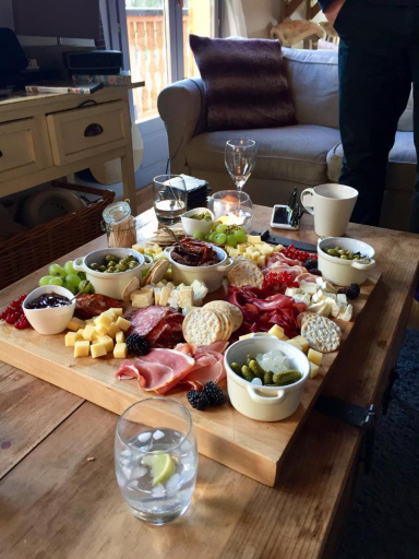 Food & Drinks 5, Riverwood Lodge, Haute-Savoie