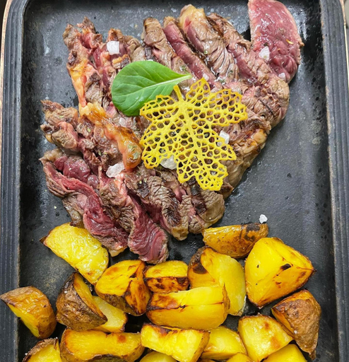 Food & Drinks 5