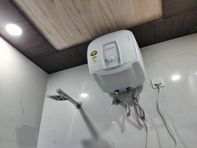 Bathroom 4, Hotel Orange Classic, Garhwal