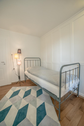 Others 4, Tilia Apartments, Uster