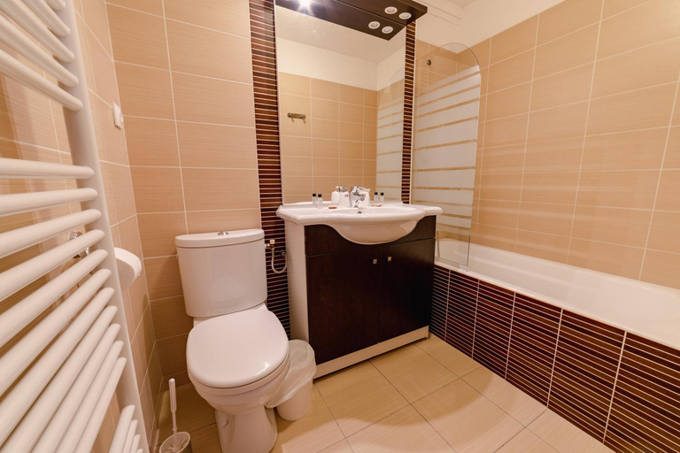 Bathroom 5, VVF Serre Chevalier Briancon, Hautes-Alpes