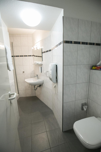 Bathroom 2, Burgermeisterkapelle, Hildesheim
