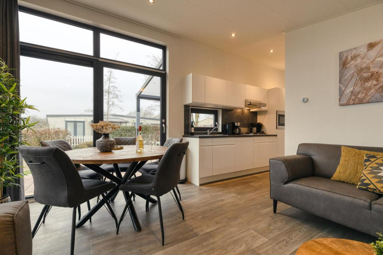Others 4, Recreatiepark Jachthaven De Veerstal Lathum - Luxe Chalet, Rheden