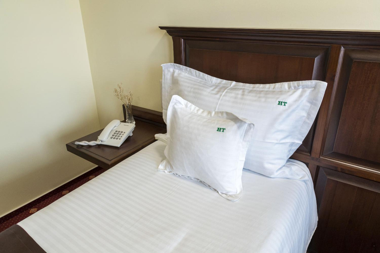 Bedroom 2, Hotel TROESMIS, Greci