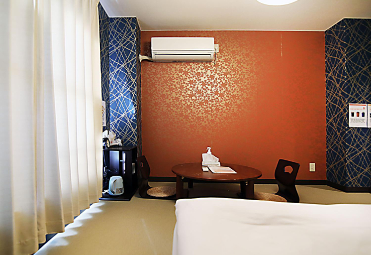 Bedroom 16