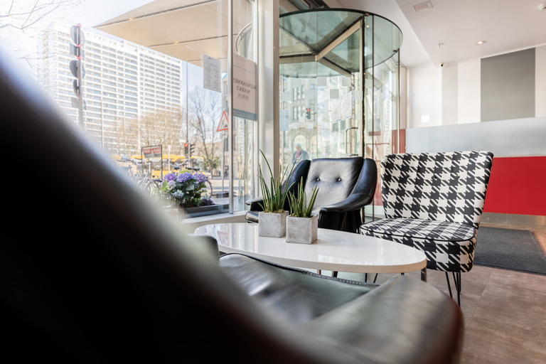 Garner Hotel Berlin - Gendarmenmarkt by IHG - Tap to explore photos