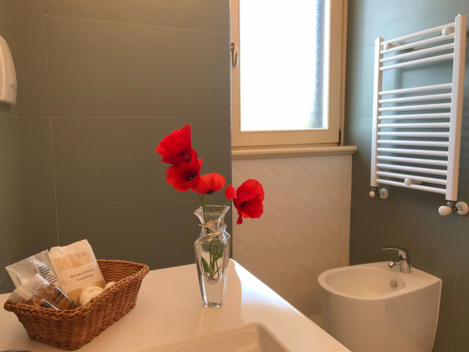 Bedroom 3, B&B Bee, Rome