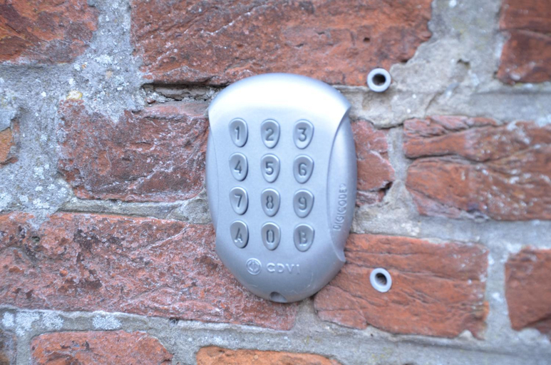 Others 2, Apartment Sariks Place, West-Vlaanderen