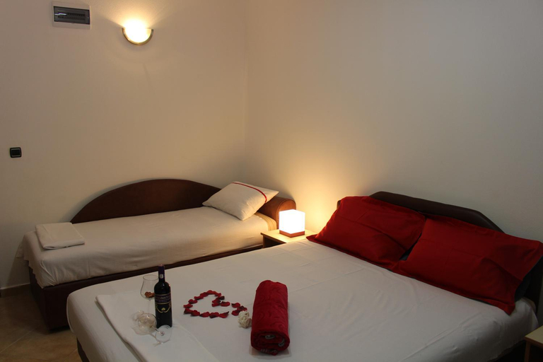 Others 2, Apartments Perezaj II