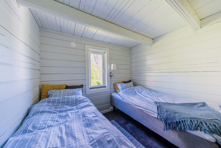 Bedroom, Senja Fjordcamp - Senja by Heart, Torsken
