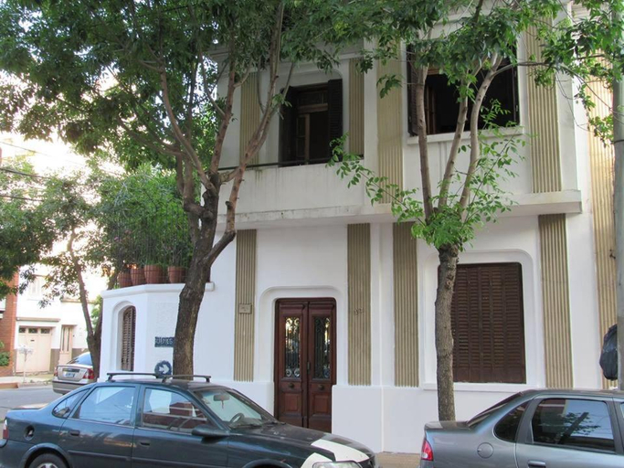Others 4, Casa Guemes, Avellaneda