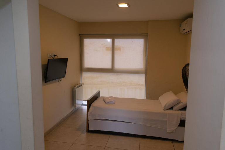 Bedroom 2, Nubes Apart Hotel, Capital