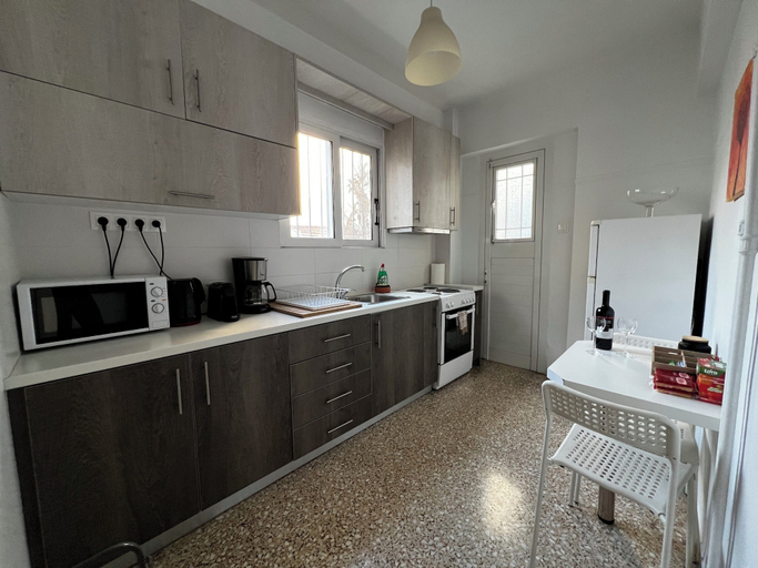 Others 5, Pnyka Apartment 1, Attica