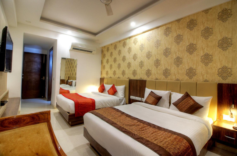 Bedroom 12