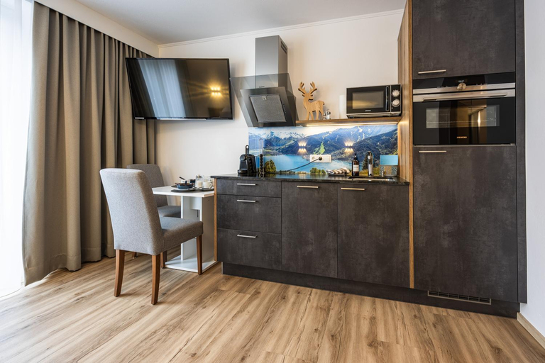 Appartements by Hofer, Zell am See