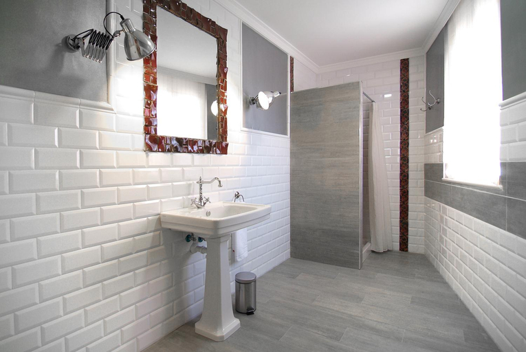 Bathroom 2, Casa Rural Palacete Magana, Zaragoza