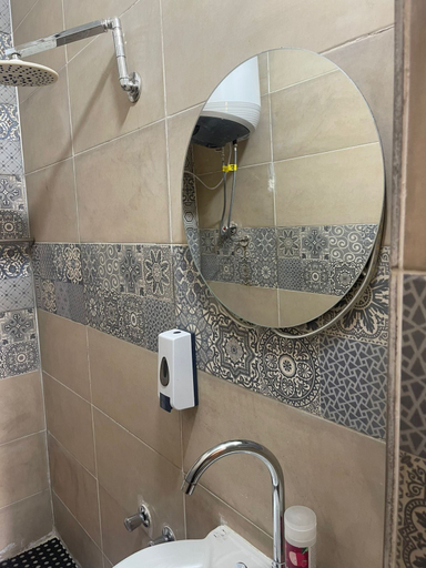 Bathroom 3, Sami pyramids inn, Al-Ahram