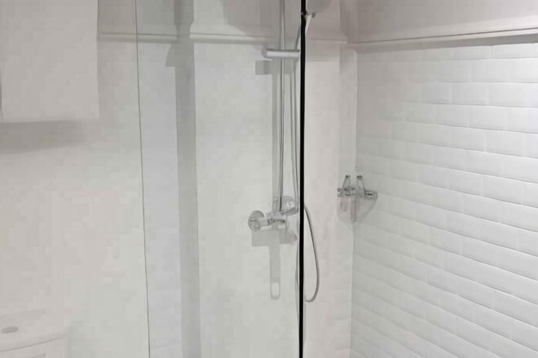 Bathroom 17