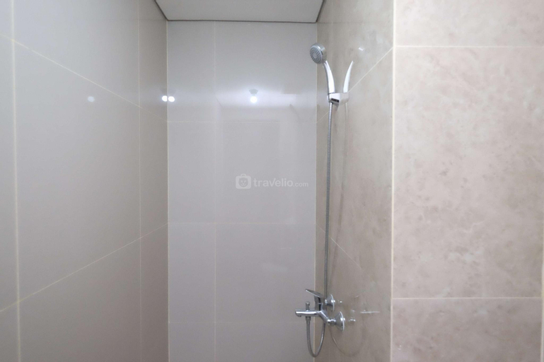 Bedroom 4, Wonderful 2BR at Transpark Cibubur Apt By Travelio, Depok