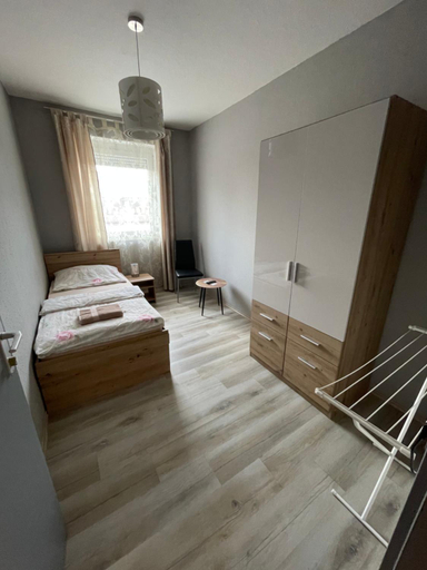 Others 2, Privatzimmer Hammrich, Mattersburg