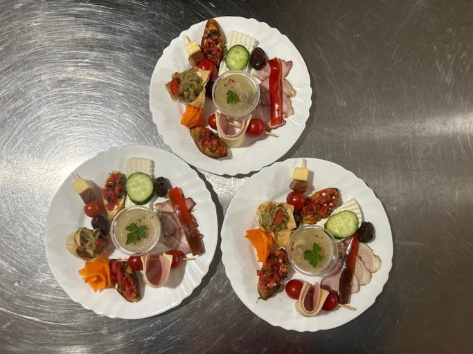 Food & Drinks 5, Hotel TROESMIS, Greci