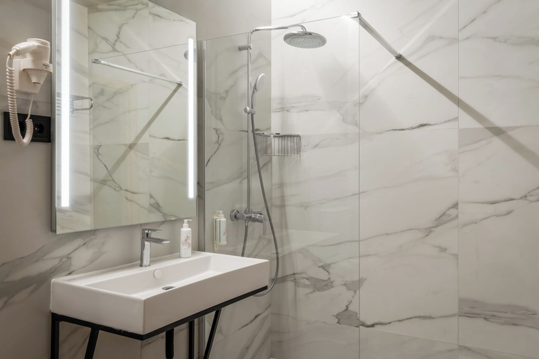 Bathroom 5, AEROHOTEL BARCELONA AEROPUERTO, Barcelona