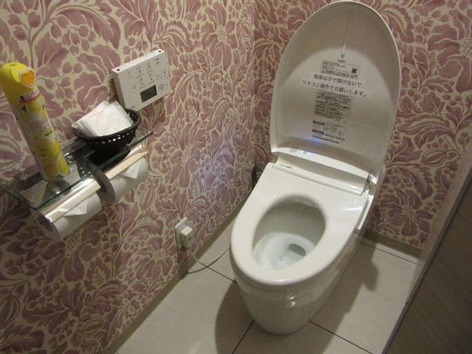 Bathroom 2