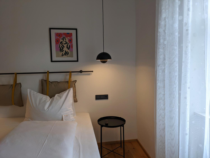 Bedroom 4, Hotel-Weingut Bernard, Kitzingen