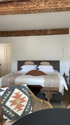 Others 5, B&B No. 42, Valkenburg aan de Geul