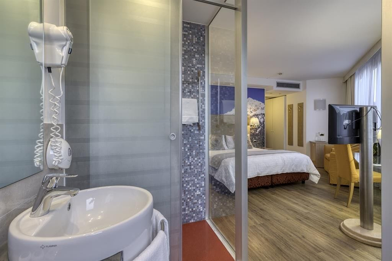 Bedroom 3, Hotel Sporting Trento, Trento