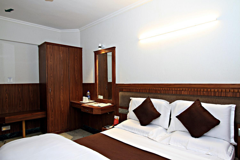 Bedroom 4, Hotel Empire International - Central Street, Bangalore
