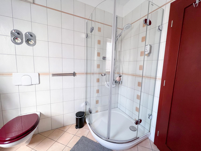 Bathroom 2, Penthouse Am Goethepark - Apartments & Suites Weimar, Weimar