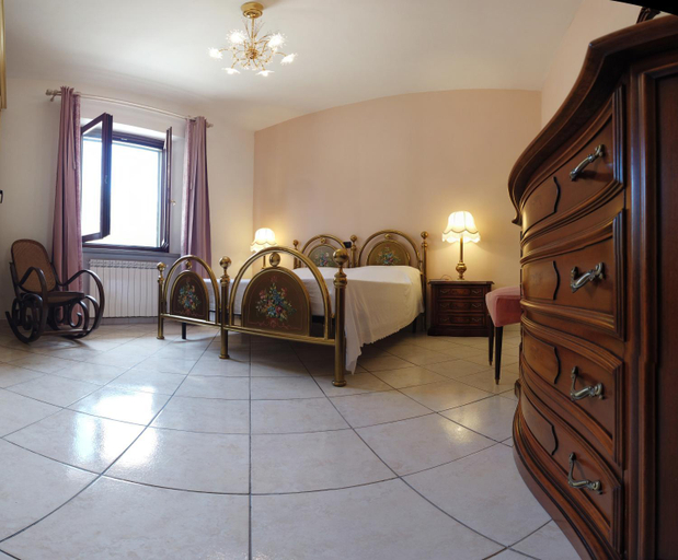 Bedroom 16