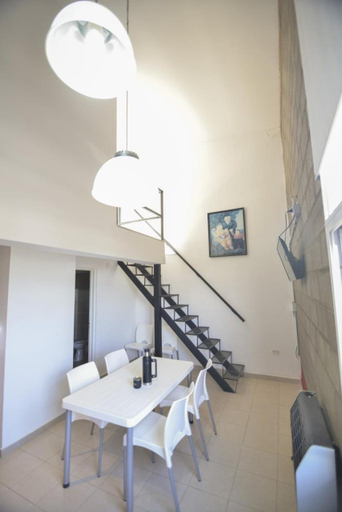 Others 2, LAS MARAS SUITES, Adolfo Alsina