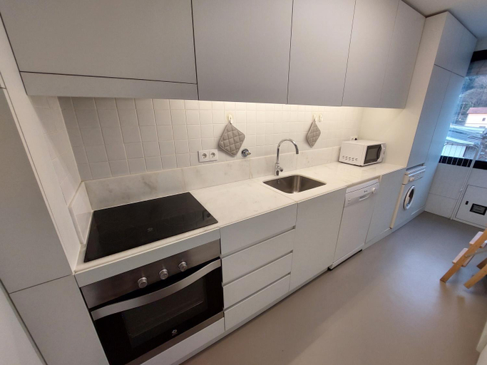 Others 5, Santiago Rooms, Caminha