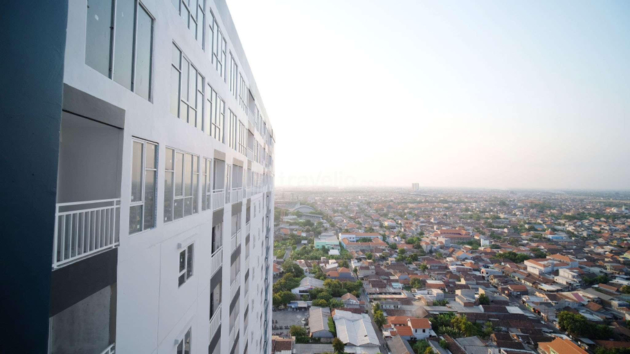 Exterior & Views, Cozy Stay Studio at Suncity Residence By Travelio, Sidoarjo