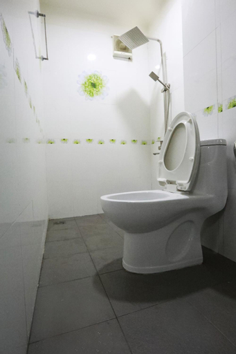Bathroom 21
