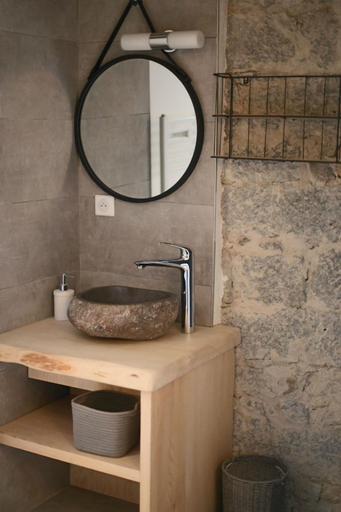 Bathroom 3, La Ferme sous les Hiez, Vosges