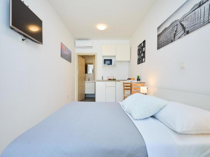 Bedroom 3, Palm Tree Apartments, Dubrovnik