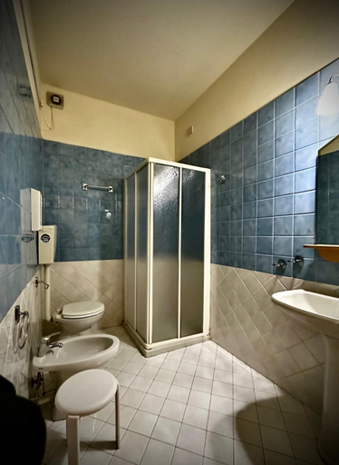 Bathroom 3, Hotel Ponte Molo, Rovigo