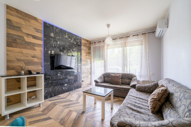 Others 5, Sunny Apartment in Studentski grad, behind UNSS, Stolichna