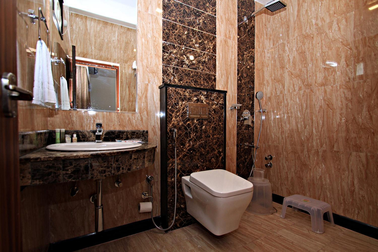Bathroom 5, Hotel Empire International - Central Street, Bangalore