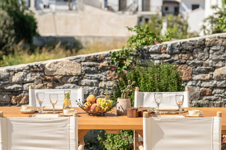 Food & Drinks 4, Keepos by Polykratis, North Aegean