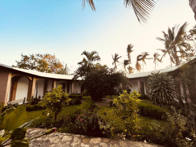 Exterior & Views 1, CHEZ ALAIN, Atsimo-Andrefana