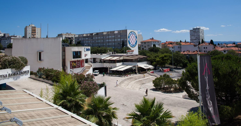 Others 5, En Route Hostel, Split