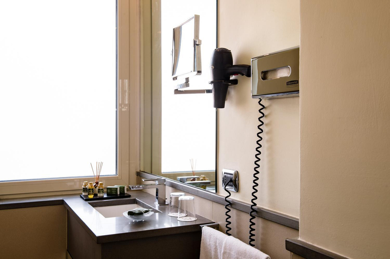Bathroom 8