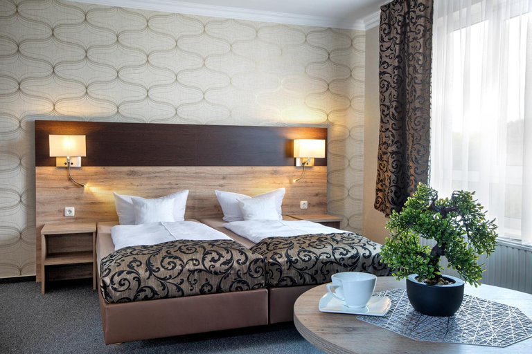 Bedroom 12